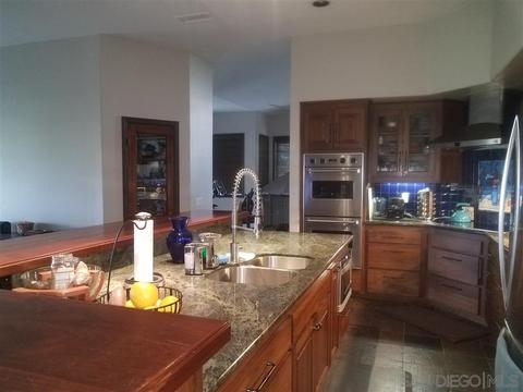 2432 Tompau Pl, Alpine, CA 91901 photo 2