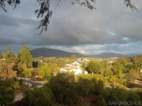 2432 Tompau Pl, Alpine, CA 91901 photo 10