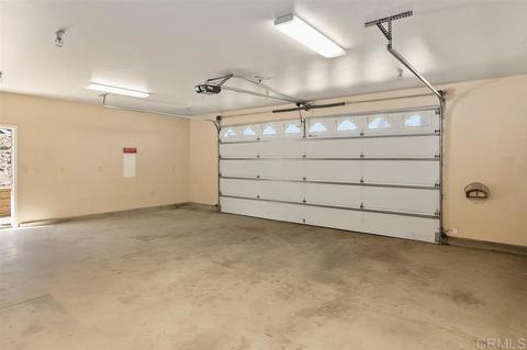 9136 Pinzolo Pt, Lakeside, CA 92040 photo 19