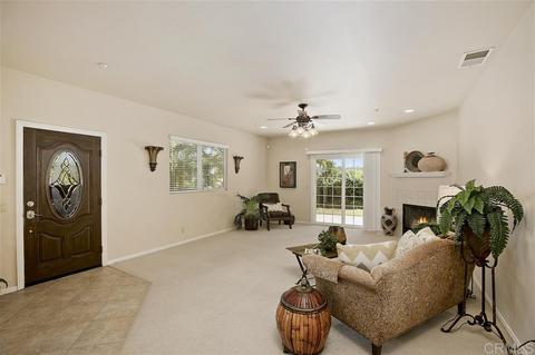 9136 Pinzolo Pt, Lakeside, CA 92040 photo 2
