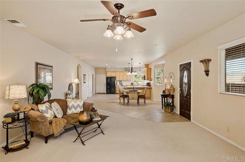 9136 Pinzolo Pt, Lakeside, CA 92040 photo 4