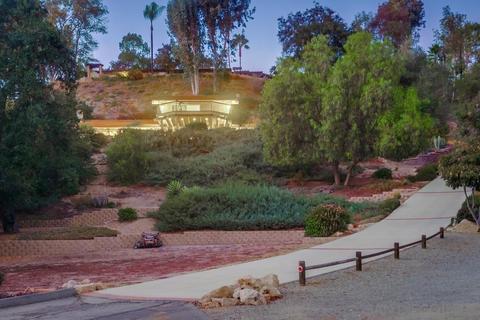 2416 Gird Rd, Fallbrook, CA 92028 photo 4
