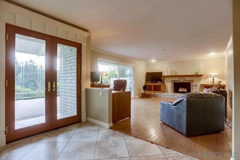 2416 Gird Rd, Fallbrook, CA 92028 photo 5