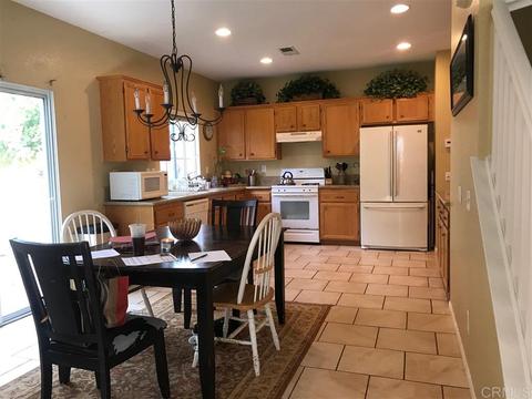 337 Monte Vista Way, Oceanside, CA 92057 photo 3