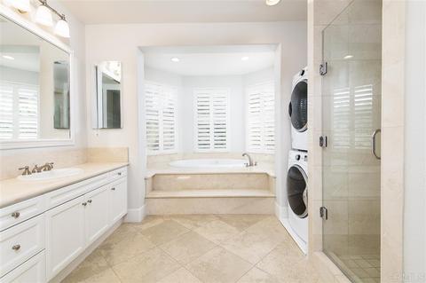 7062 Rose Dr, Carlsbad, CA 92011 photo 14