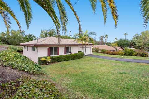 1322 Kelglen Ln, Vista, CA 92084 photo 2
