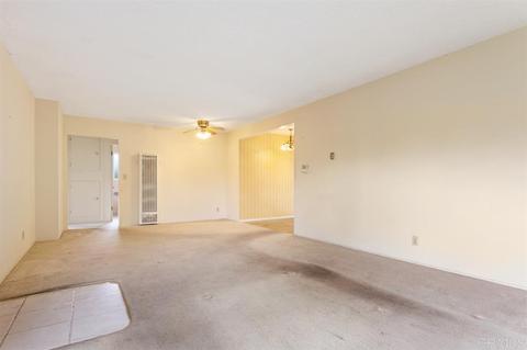 1322 Kelglen Ln, Vista, CA 92084 photo 4