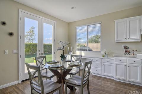 1113 Parkview Dr, Oceanside, CA 92057 photo 11