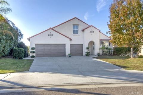 1113 Parkview Dr, Oceanside, CA 92057 photo 1