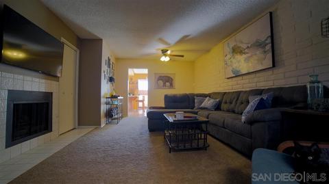 831 E 3rd Ave #17, Escondido, CA 92025 photo 2
