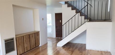 715 Copper Dr, Vista, CA 92083 photo 2