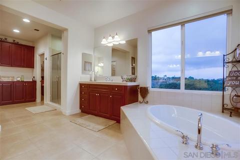 5006 Hill Ranch Dr, Fallbrook, CA 92028 photo 14