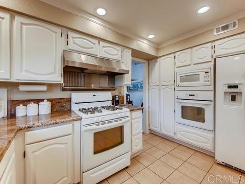 3522 Celinda Dr, Carlsbad, CA 92008 photo 11