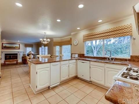 3522 Celinda Dr, Carlsbad, CA 92008 photo 10