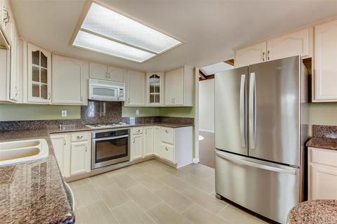 502 E Dougherty St, Fallbrook, CA 92028 photo 8