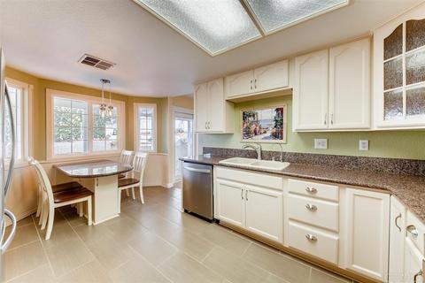 502 E Dougherty St, Fallbrook, CA 92028 photo 11