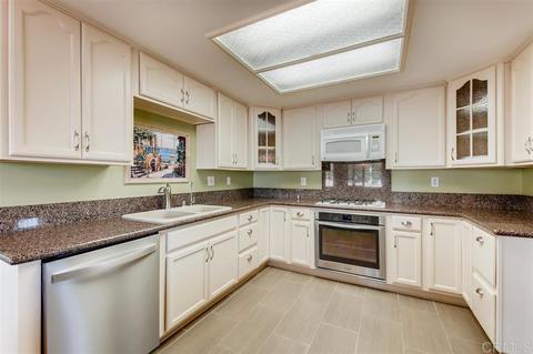 502 E Dougherty St, Fallbrook, CA 92028 photo 9