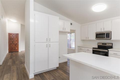 737 Red Alder Pl, Escondido, CA 92027 photo 11
