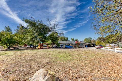 1906 Tavern Rd, Alpine, CA 91901 photo 1