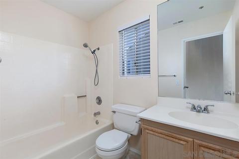 2593 Kings View Cir, Spring Valley, CA 91977 photo 22