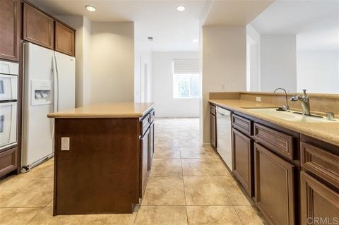 1664 Piper Crk, Beaumont, CA 92223 photo 4