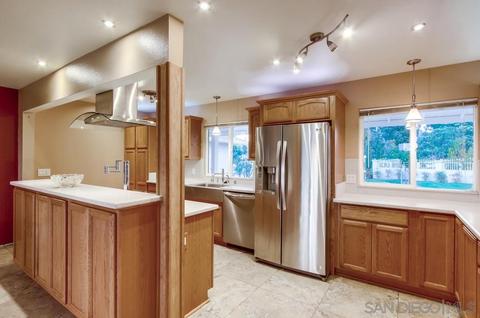 1760 La Valhalla Pl, El Cajon, CA 92019 photo 5