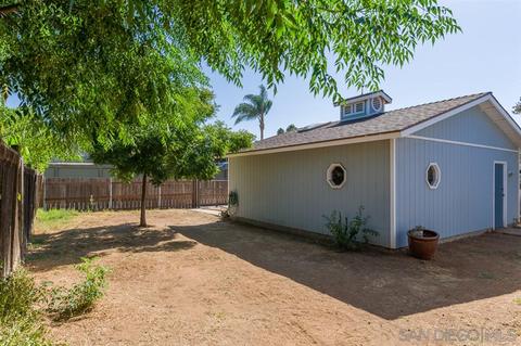 121 W 11th Ave, Escondido, CA 92025 photo 23