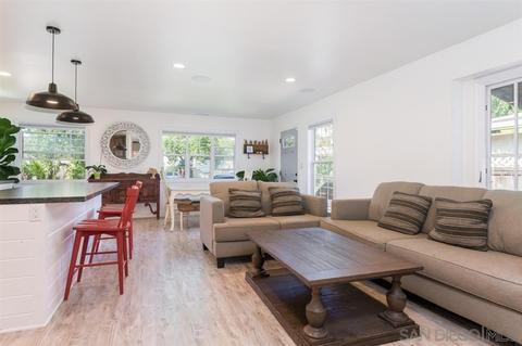 121 W 11th Ave, Escondido, CA 92025 photo 5