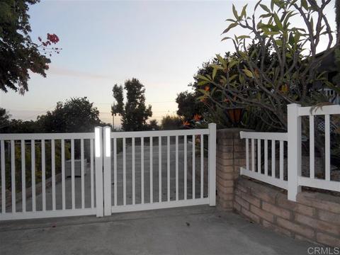 2543 Gum Tree, Fallbrook, CA 92028 photo 25
