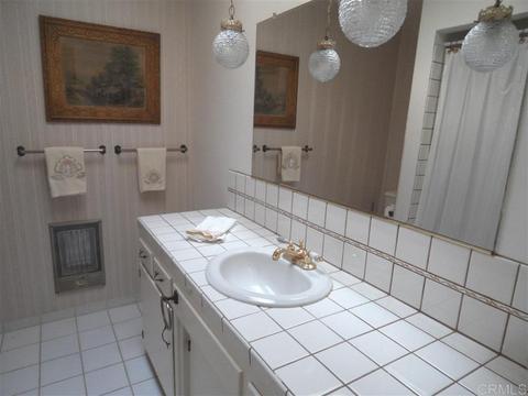 2543 Gum Tree, Fallbrook, CA 92028 photo 13