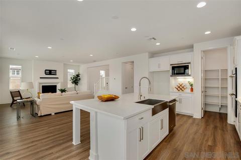 227 Ventasso Way, Fallbrook, CA 92028 photo 9