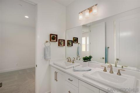 227 Ventasso Way, Fallbrook, CA 92028 photo 17