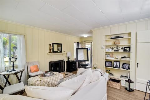 417 S Ditmar St, Oceanside, CA 92054 photo 4