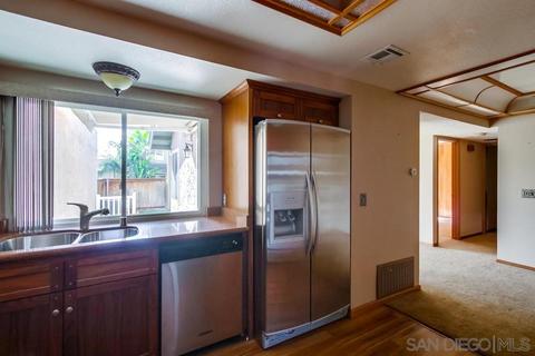 10285 Princess Sarit Way, Santee, CA 92071 photo 10