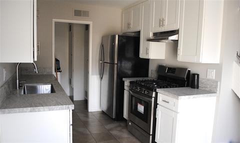 1164 Madera Ln, Vista, CA 92084 photo 4