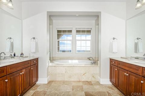 3255 Sitio Oceano, Carlsbad, CA 92009 photo 10