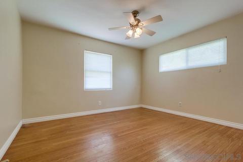 1385 Taft St, Lemon Grove, CA 91945 photo 9