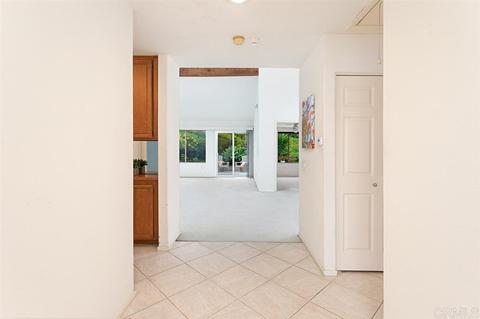 4656 Cordoba Way, Oceanside, CA 92056 photo 4