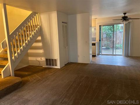 317 Graves Ct, El Cajon, CA 92021 photo 2