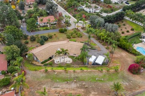 2054 Eucalyptus Ave, Escondido, CA 92029 photo 2
