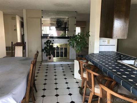 3256 Carr Dr, Oceanside, CA 92056 photo 5