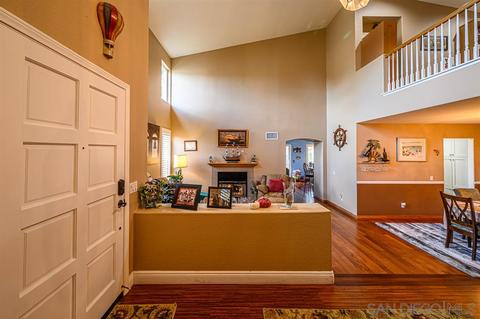 2531 Whispering Palms Loop, Chula Vista, CA 91915 photo 13