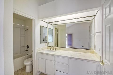 312 Montecito Gln, Escondido, CA 92025 photo 22