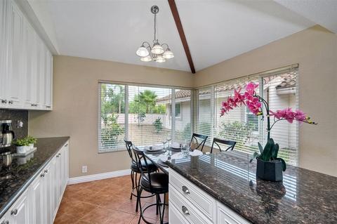 312 Montecito Gln, Escondido, CA 92025 photo 10