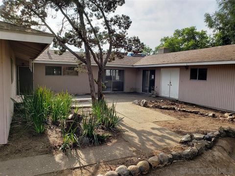 10049 Grandview Dr, La Mesa, CA 91941 photo 3