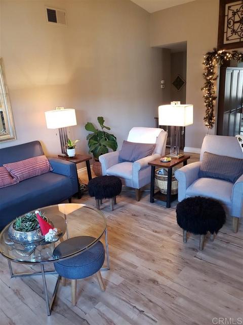987 Avenida Campana, Fallbrook, CA 92028 photo 5