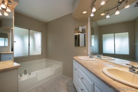 275 S Worthington St #35, Spring Valley, CA 91977 photo 15