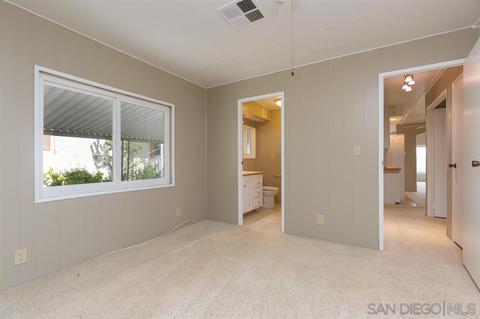 275 S Worthington St #35, Spring Valley, CA 91977 photo 19