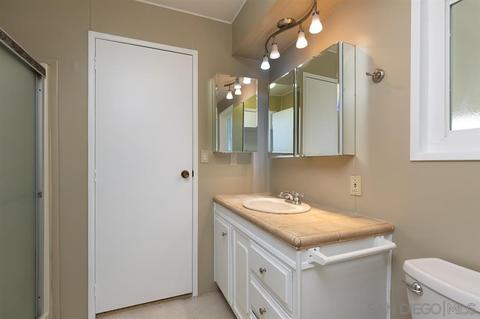 275 S Worthington St #35, Spring Valley, CA 91977 photo 18