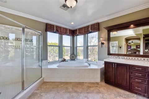 12100 Travertine Ct, Poway, CA 92064 photo 17